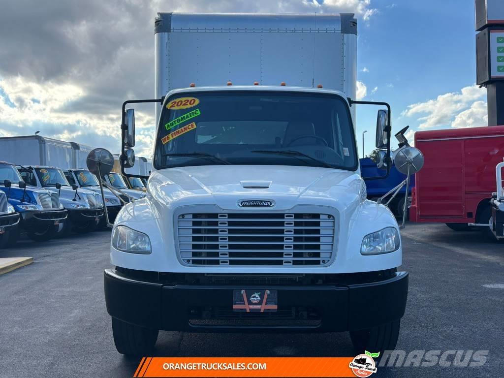 Freightliner M2 شاحنات ذات هيكل صندوقي