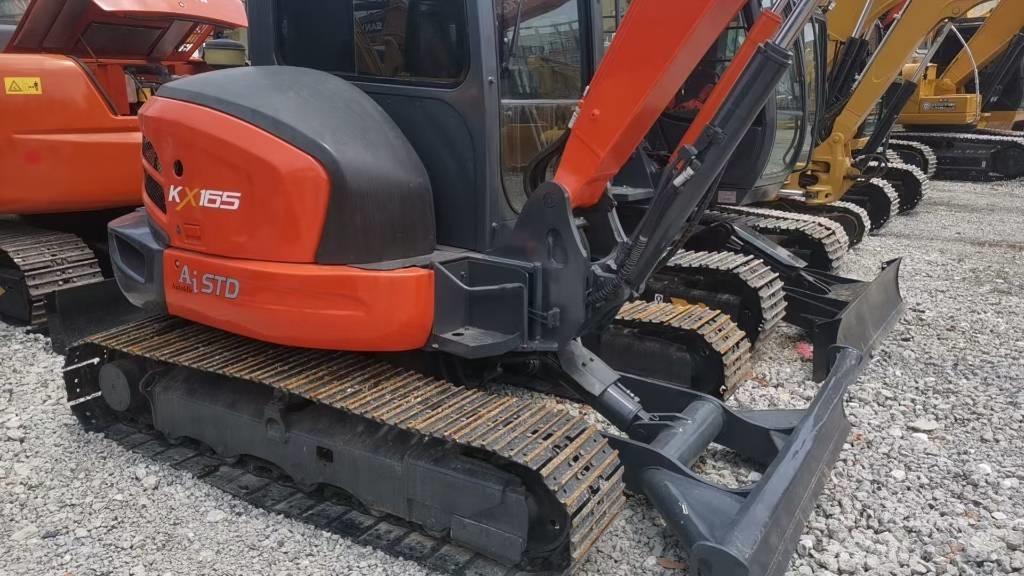 Kubota KX 165 حفارات زحافة