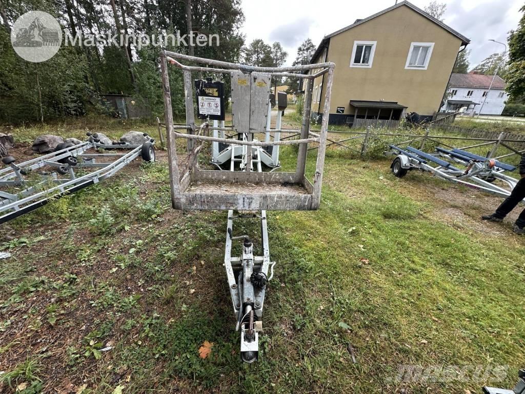 Dino 180 T المنصات الهوائية المثبتة على مقطورة