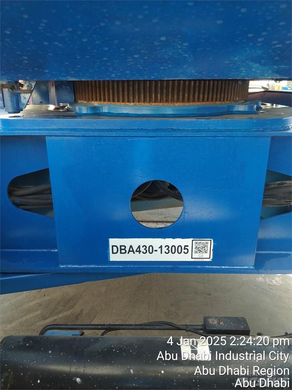 Genie Z135/70 رافعات سلة مفصلية