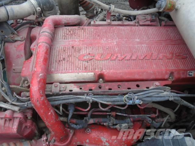 Kenworth W 900 L وحدات الجر