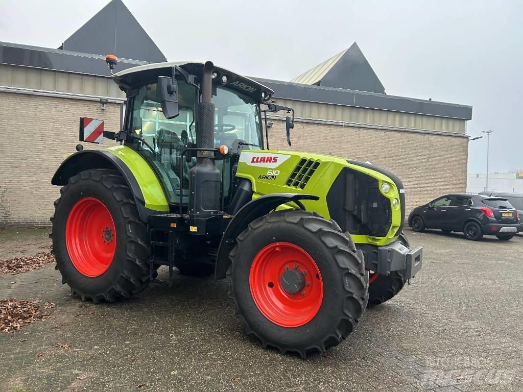 CLAAS Arion 610 CIS الجرارات