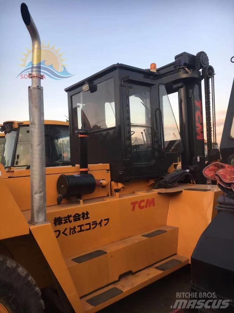 TCM FD 150 شاحنات الديزل