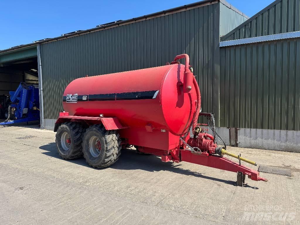 Hi Spec 2500 Tanker صهاريج الملاط