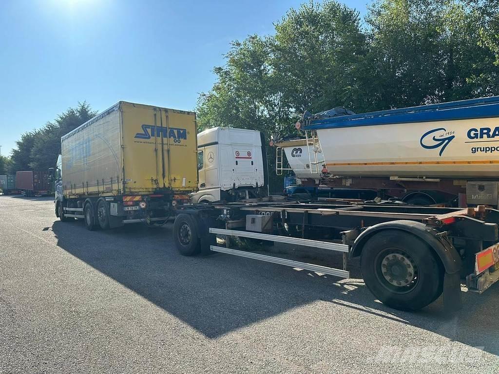 Volvo FH 460 شاحنات بمقصورة وهيكل