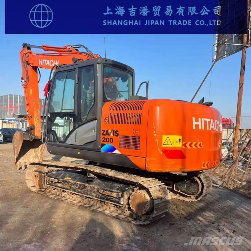 Hitachi ZX 200 حفارات زحافة