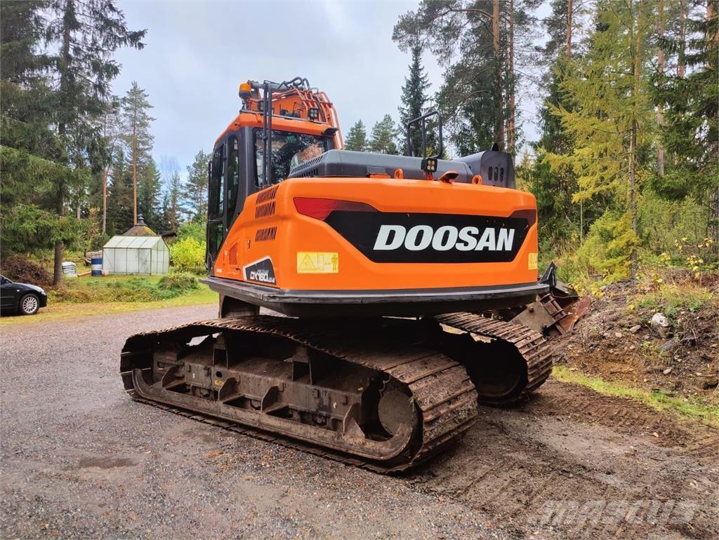 Doosan DX160 LC-5 حفارات زحافة