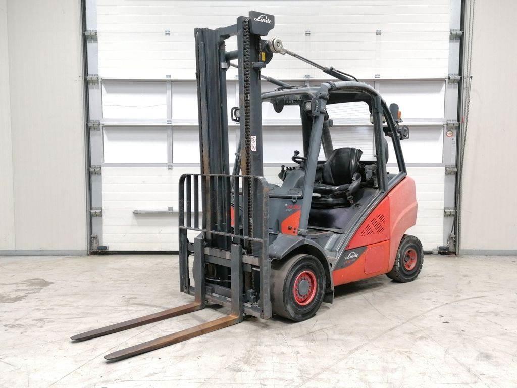 Linde H30D-02 شاحنات الديزل