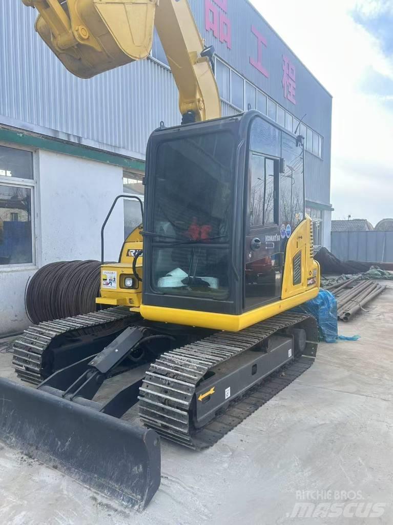 Komatsu PC 70 حفارات زحافة