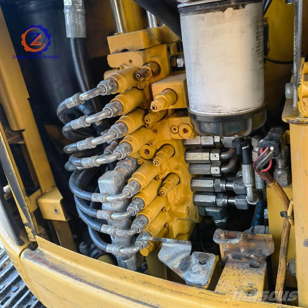 CAT 308 D حفارات وسط 7 طن - 12 طن