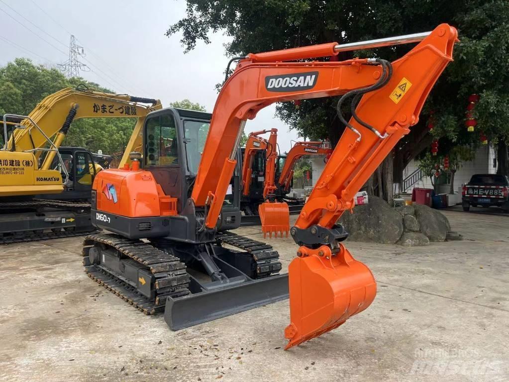 Doosan DH 60-7 حفارات صغيرة أقل من 7 طن (حفارات صغيرة)