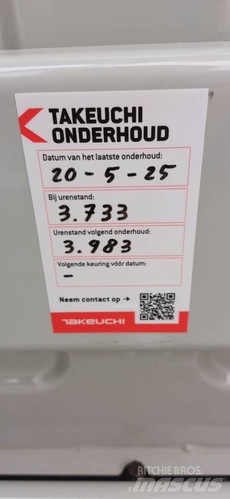 Takeuchi TB 215 R حفارات صغيرة أقل من 7 طن (حفارات صغيرة)
