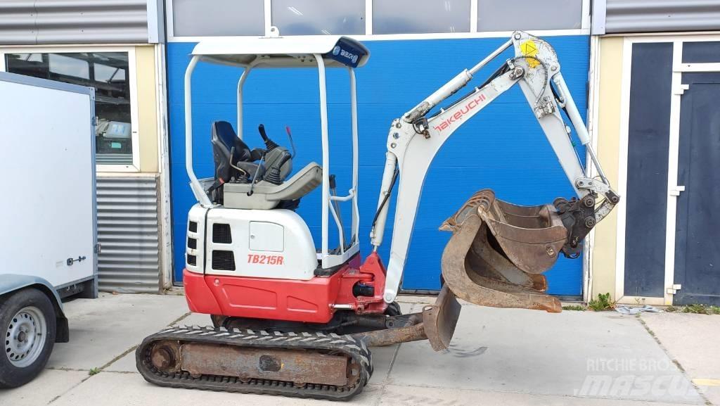 Takeuchi TB 215 R حفارات صغيرة أقل من 7 طن (حفارات صغيرة)