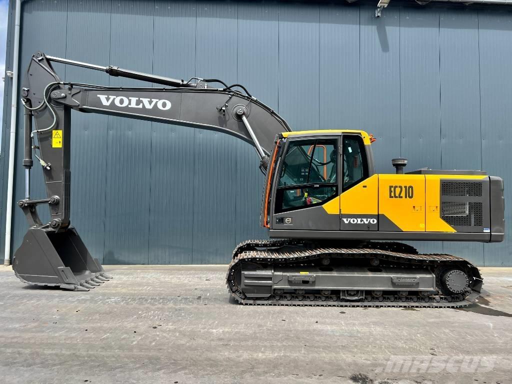 Volvo EC210 حفارات زحافة