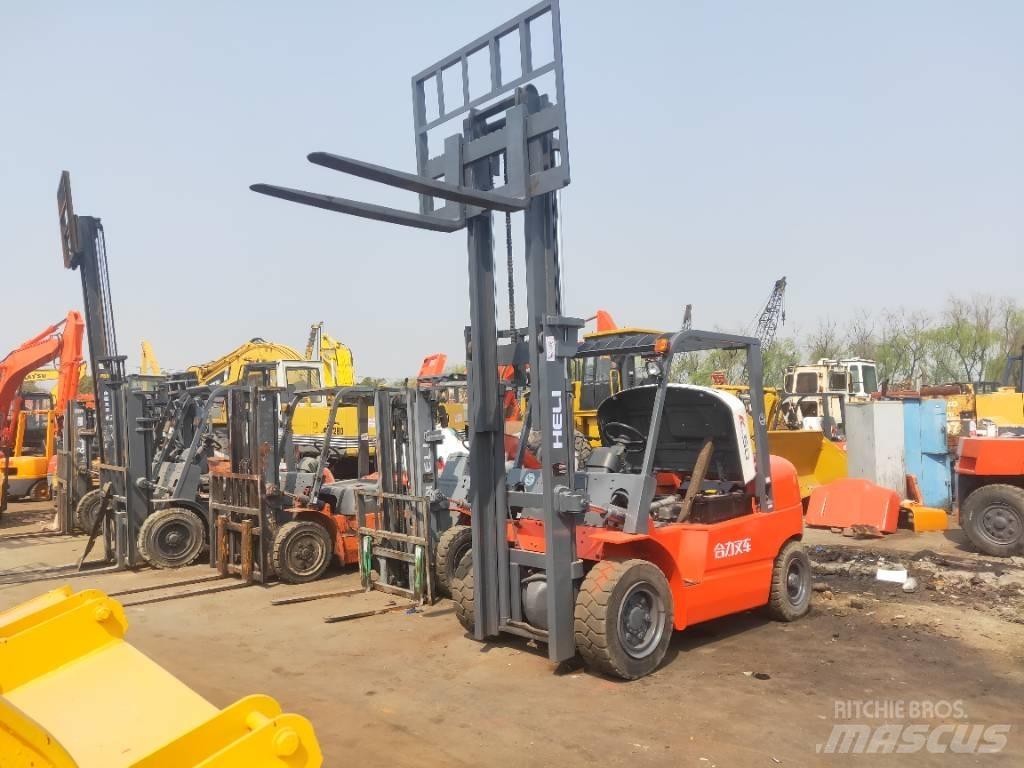 Heli CPC50 Telescopic handlers