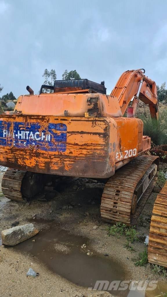 Fiat-Hitachi FH 200 حفارات زحافة