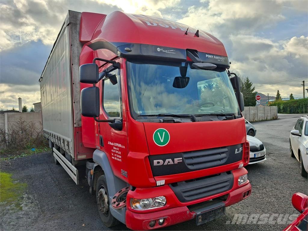 DAF FA LF 45.220 شاحنات مسطحة/مفصلية الجوانب