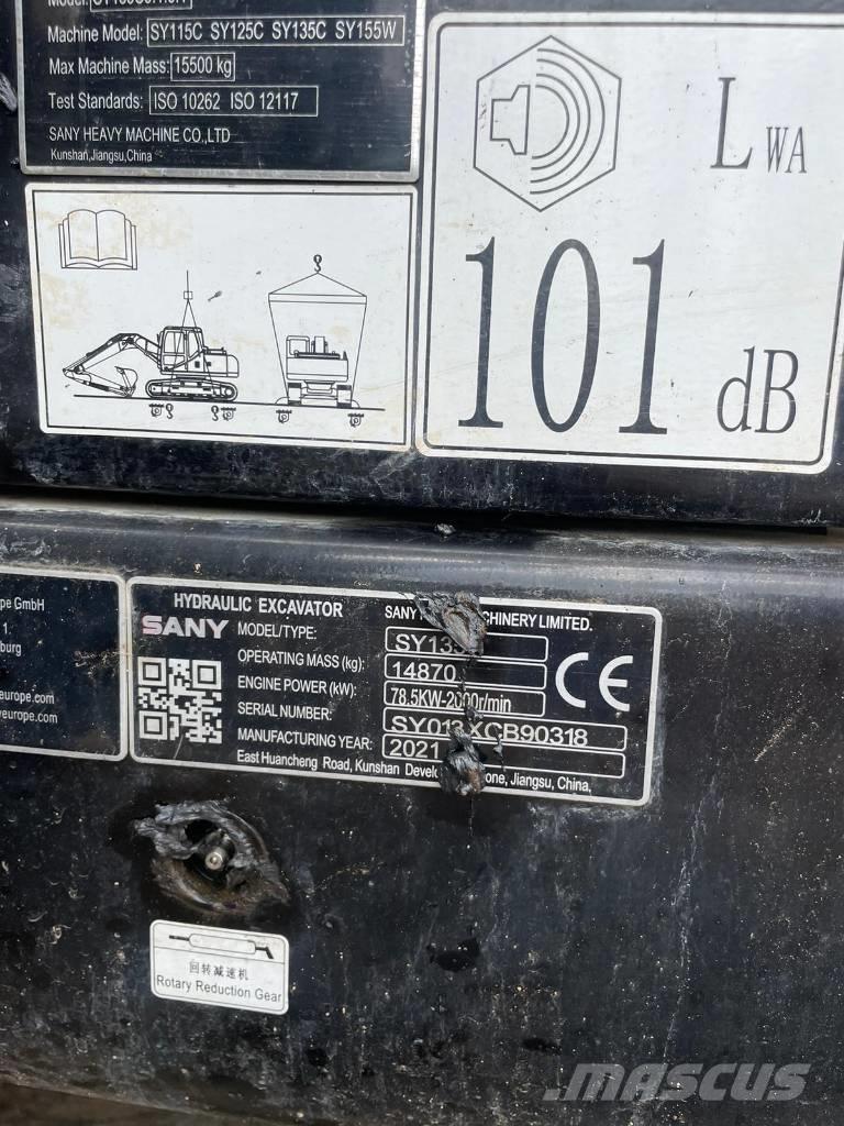 Sany SY 135 C حفارات زحافة
