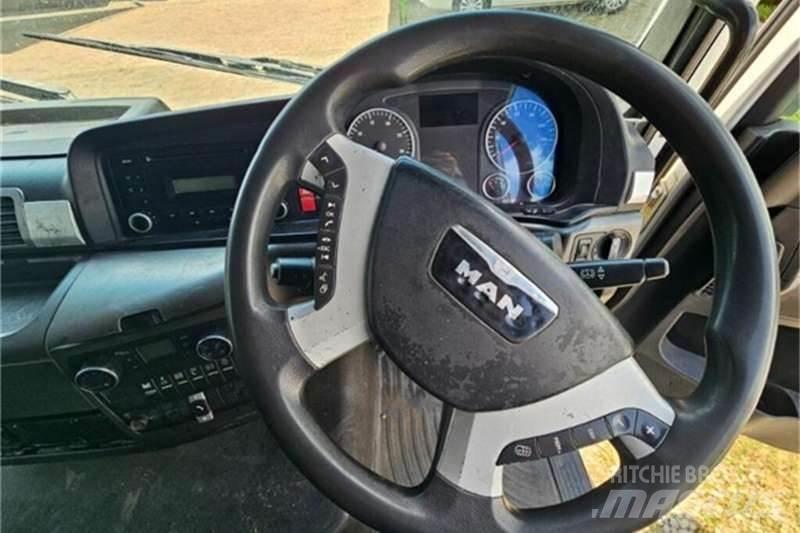 MAN 26 SERIES شاحنات أخرى