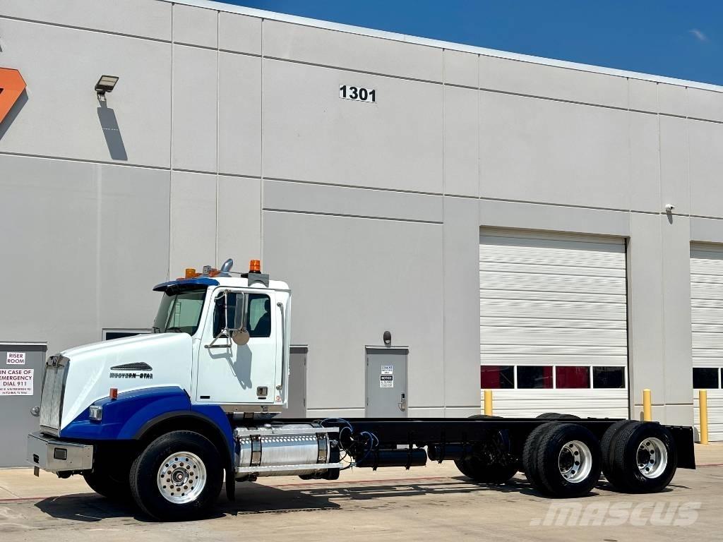 Western Star 4900 وحدات الجر