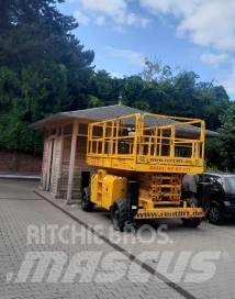 Haulotte H 15 SX رافعات مقصية الشكل
