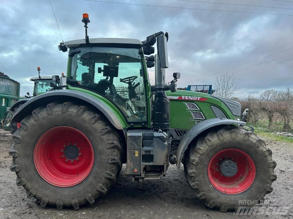 Fendt 724 Profi Plus الجرارات