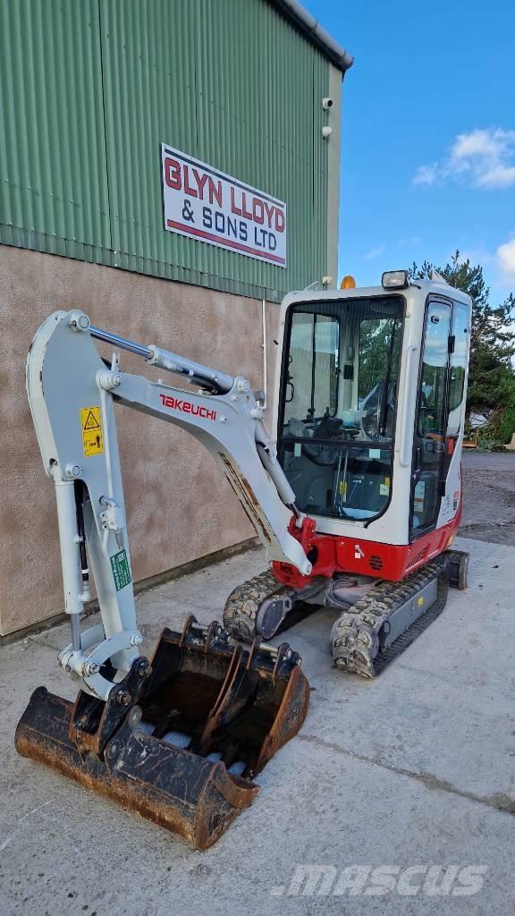 Takeuchi TB 216 A حفارات صغيرة أقل من 7 طن (حفارات صغيرة)