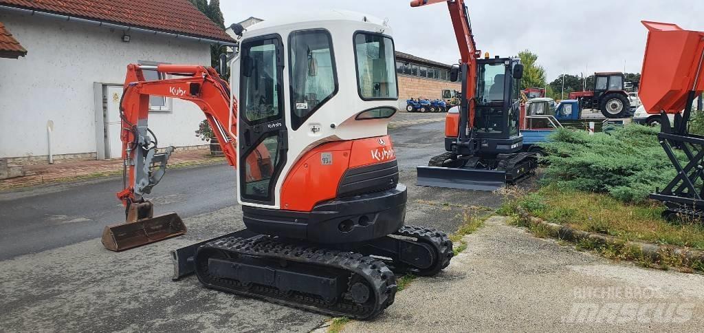 Kubota U 25-3 حفارات صغيرة أقل من 7 طن (حفارات صغيرة)