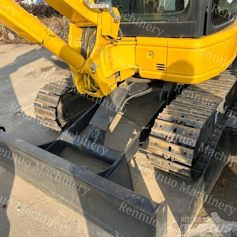 Komatsu PC 35 MR-3 حفارات صغيرة أقل من 7 طن (حفارات صغيرة)