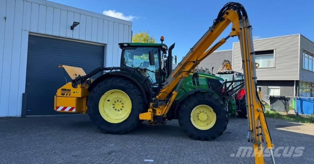 John Deere F 440 M محزمات مستديرة