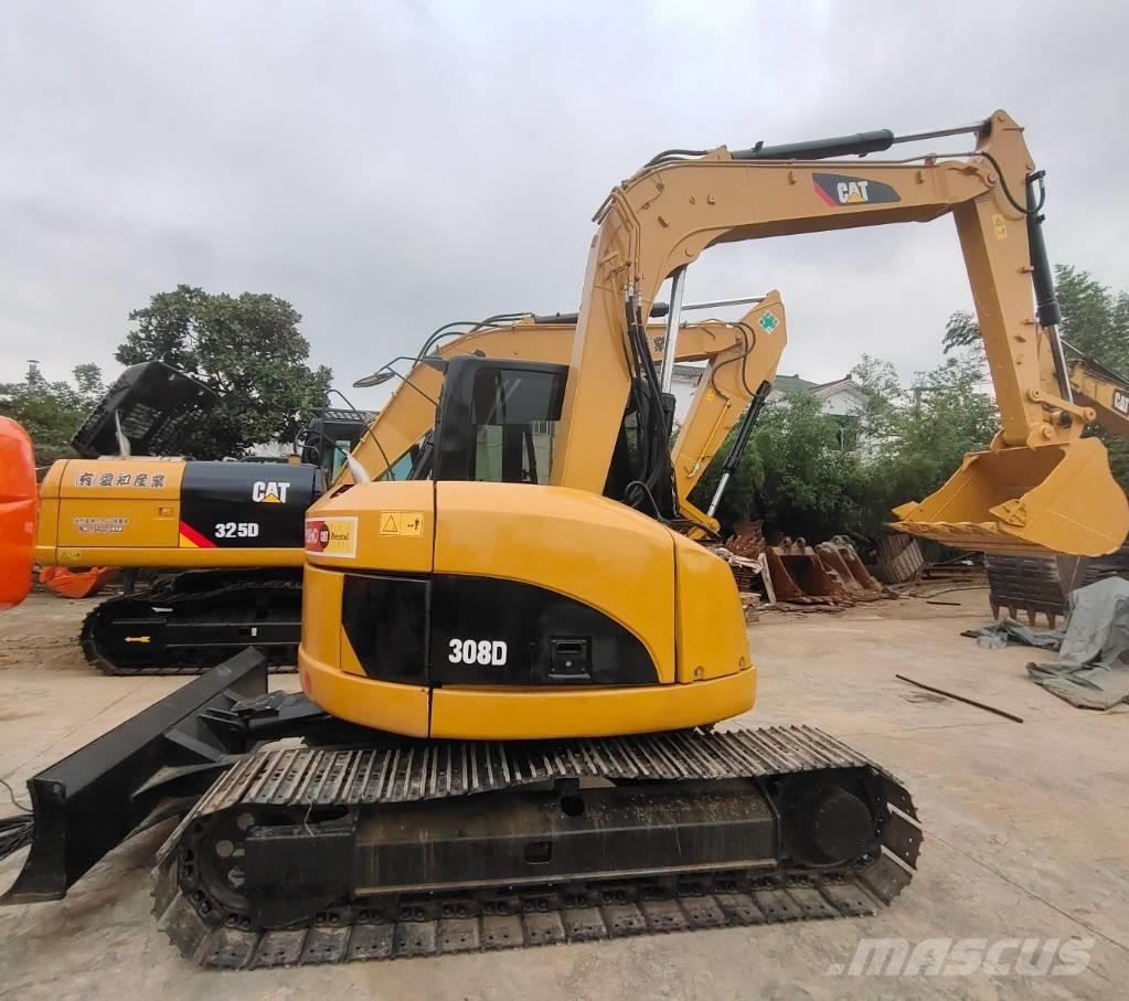 CAT 308 D حفارات زحافة