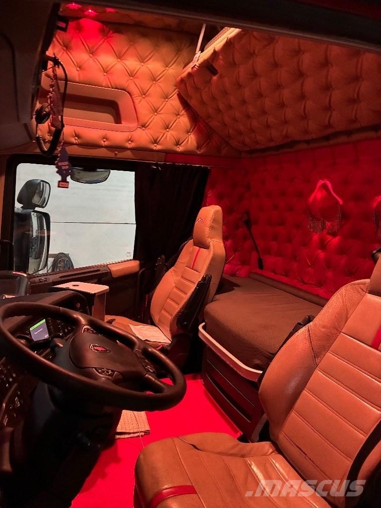 Scania R 580 وحدات الجر