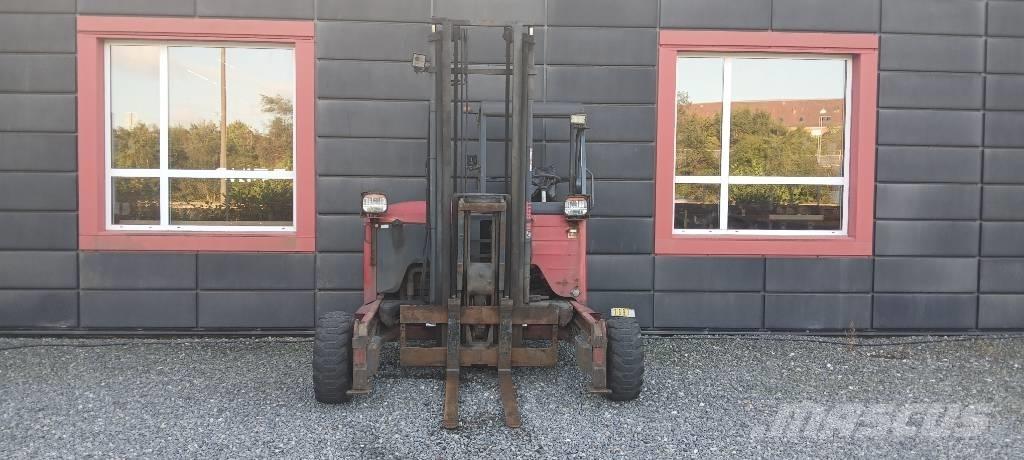 Moffett M5 25.3 NX شاحنات الديزل