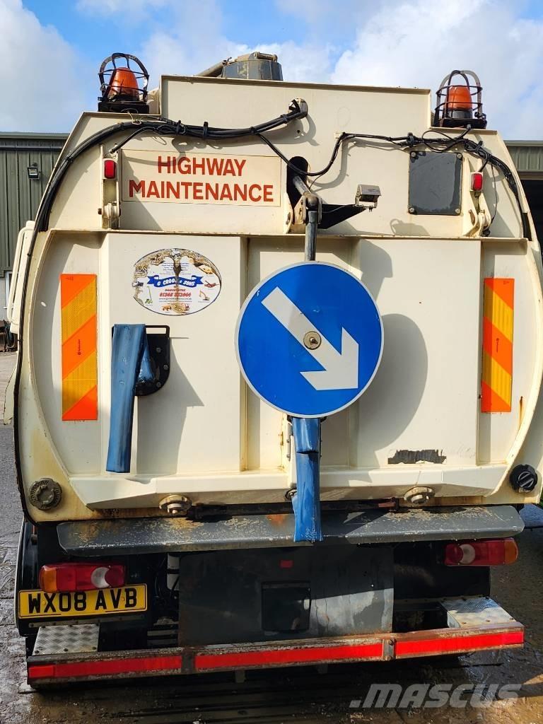 Johnson VT651 شاحنات أخرى