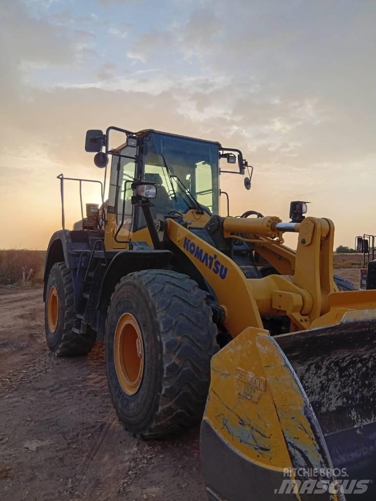 Komatsu WA 380-8 لوادر بعجل