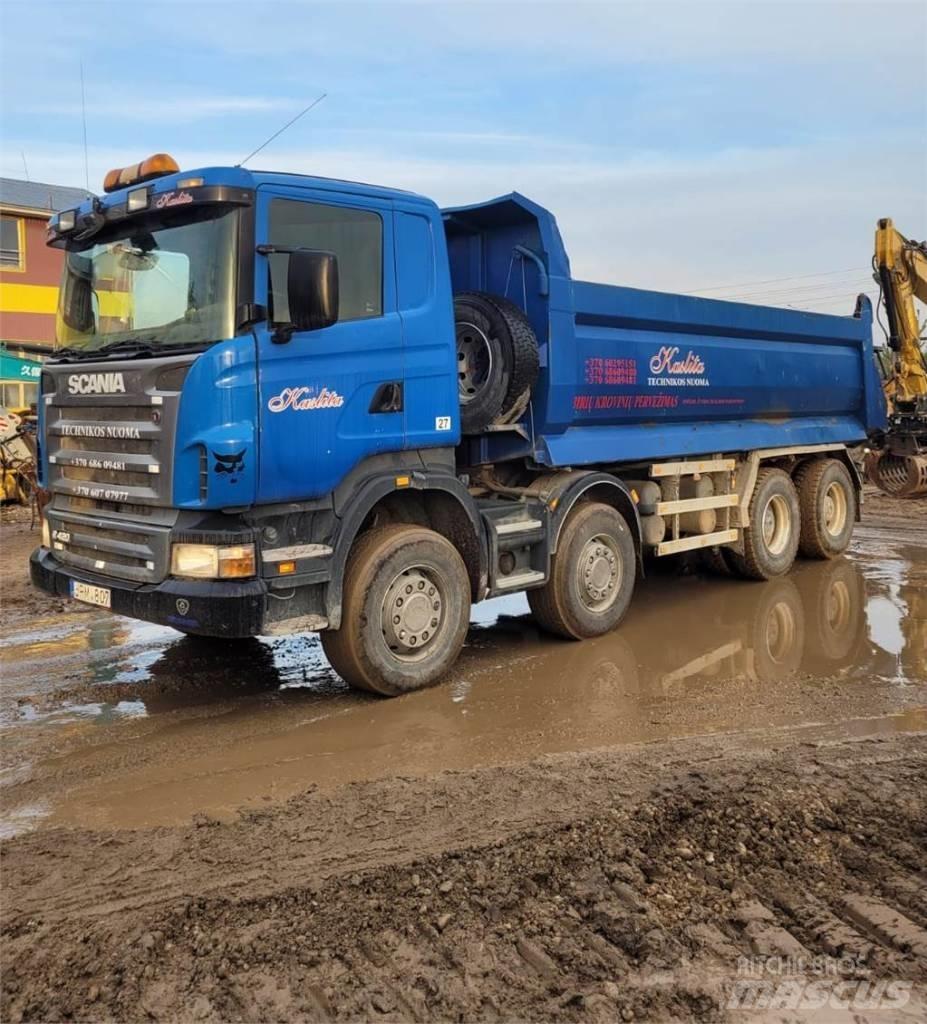 Scania R 420 8X4 شاحنات لوادر