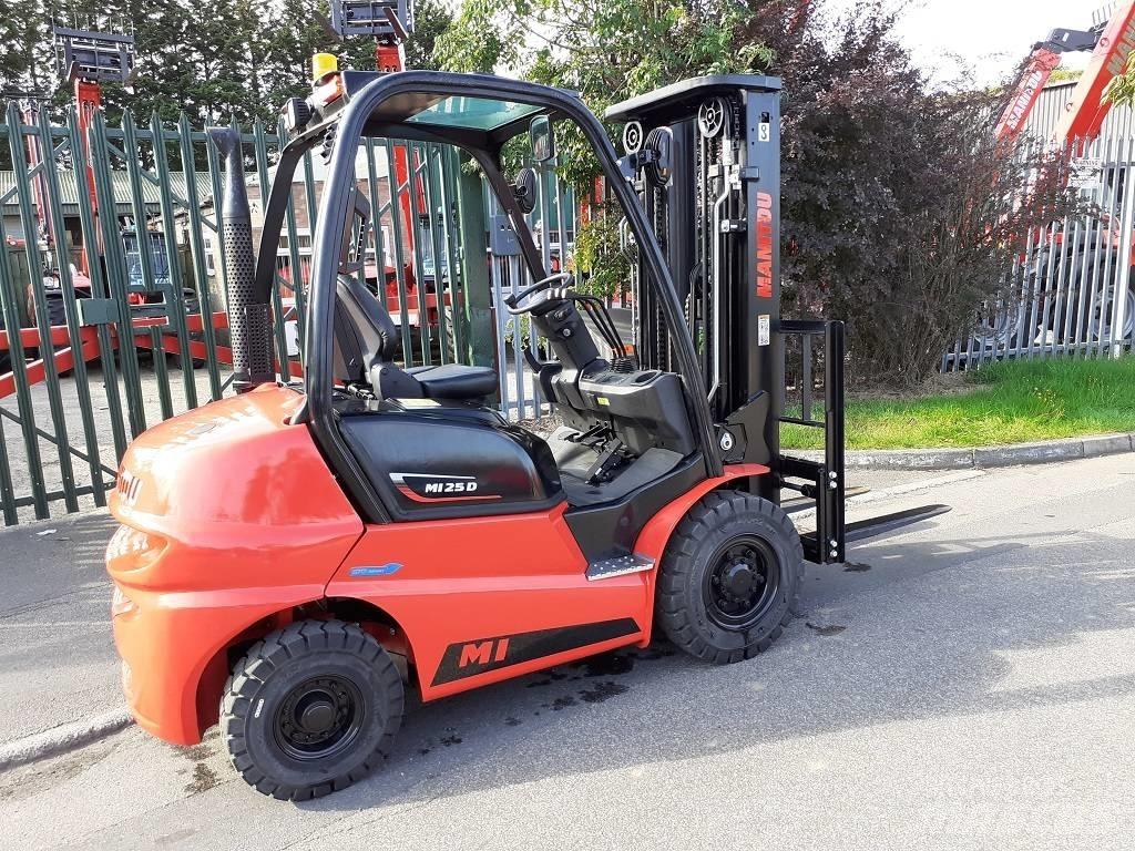Manitou MI 25 D شاحنات الديزل