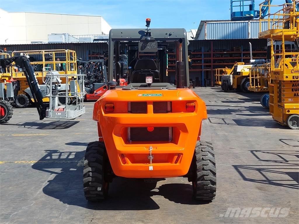 Ausa C201 Hx4 شاحنات الطرق الوعرة