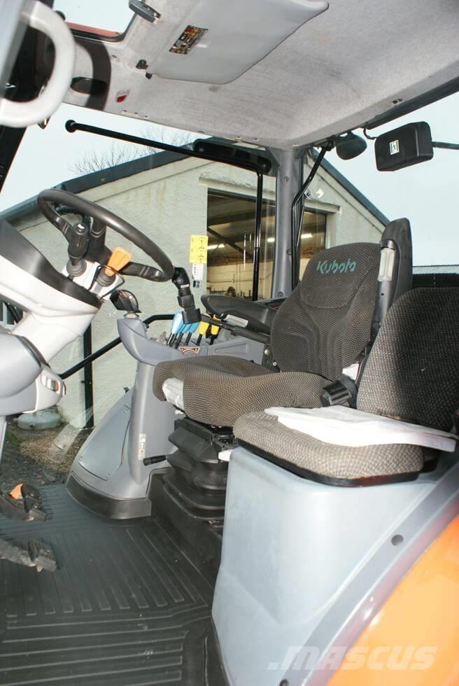 Kubota M 7153 الجرارات