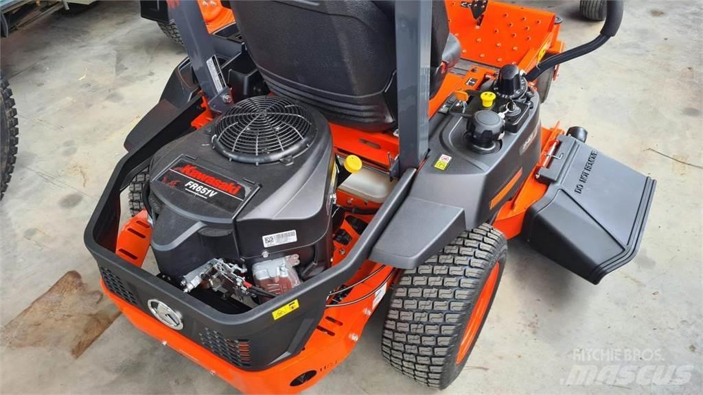 Kubota Z1-421 محشات الخضر