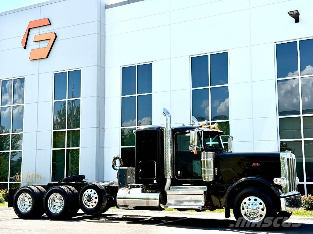 Peterbilt 389 وحدات الجر
