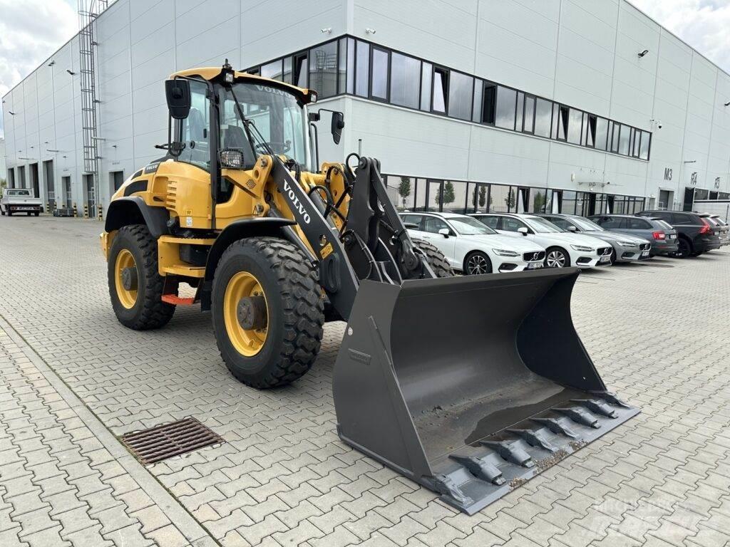 Volvo L45HS لوادر بعجل