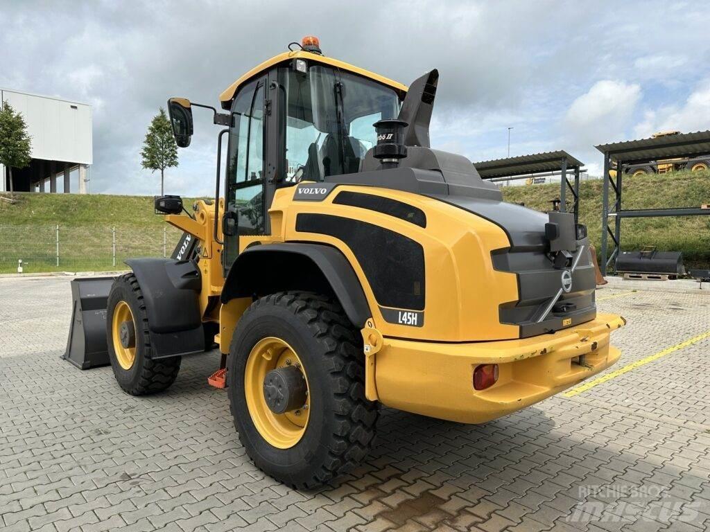Volvo L45HS لوادر بعجل