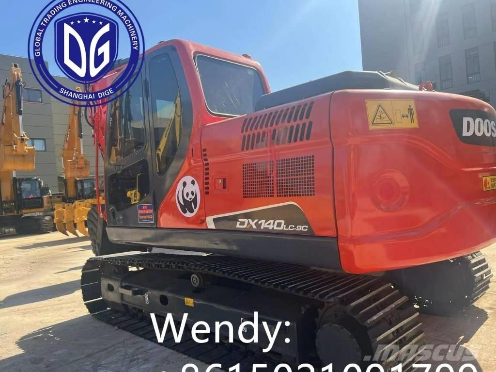 Doosan DX 140LC-9C حفارات زحافة