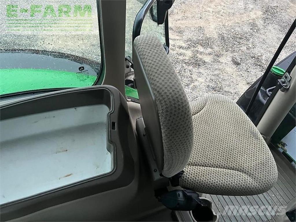 John Deere 6155r الجرارات