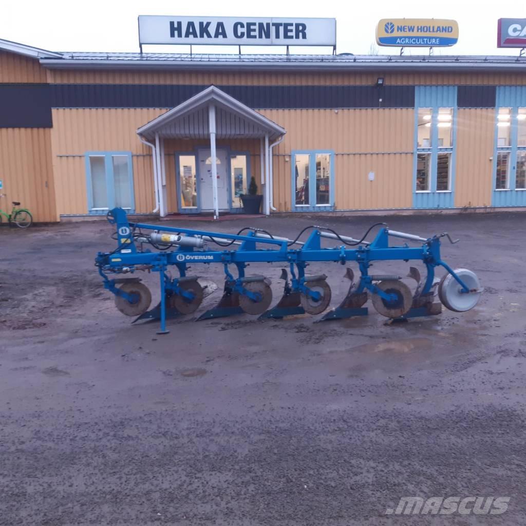 Överum CT 488 H XL محاريث تقليدية