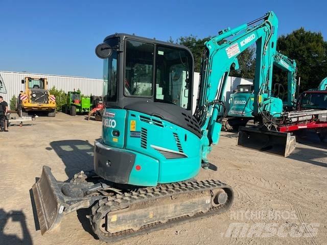 Kobelco SK30 SR-6E حفارات صغيرة أقل من 7 طن (حفارات صغيرة)