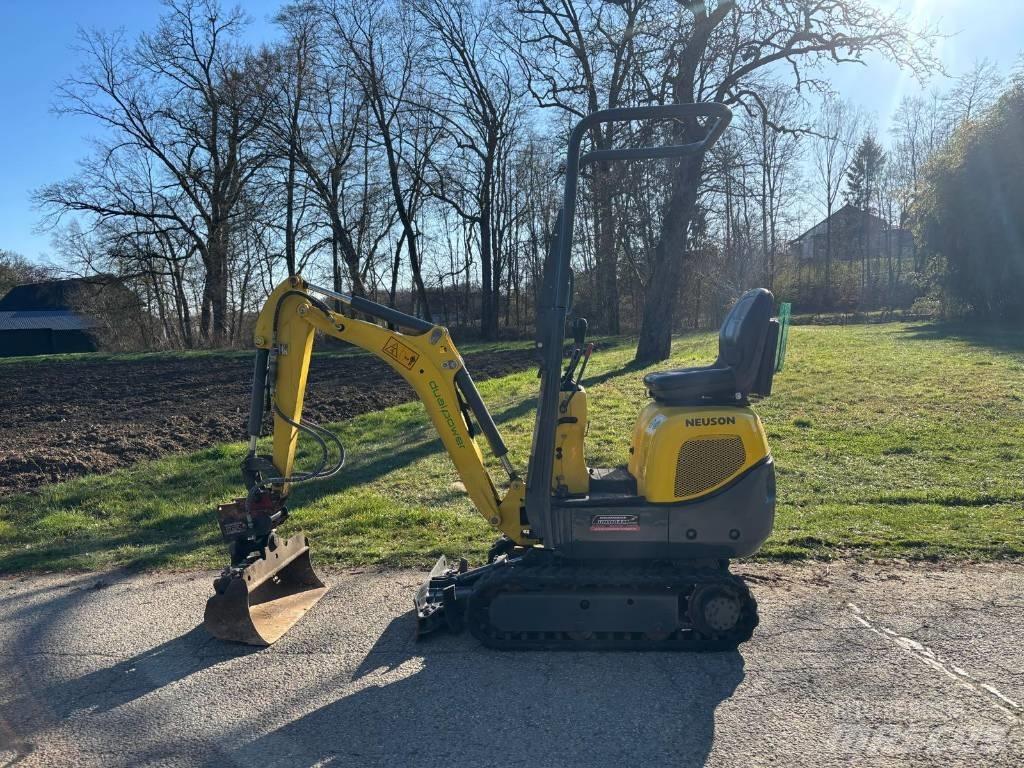 Wacker Neuson 803 حفارات صغيرة أقل من 7 طن (حفارات صغيرة)
