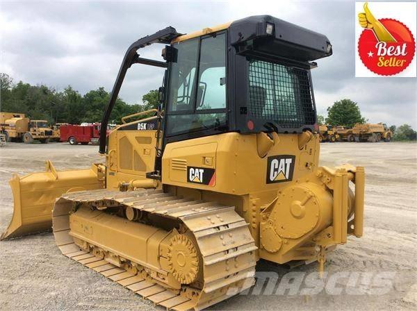 CAT D 5 K LGP بلدوزرات مجنزرة