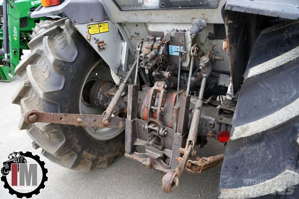 Massey Ferguson 362 الجرارات